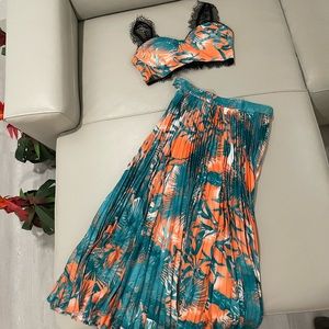 Two piece skirt outfit